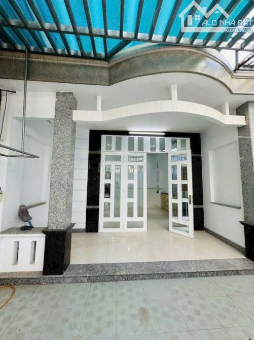 CHỦ GỬI BÁN CĂN NHÀ CẤP 4 PHƯỜNG TRUNG DŨNG TP BIÊN HOÀ. DT: 118M2. GIÁ: 4TỶ490 TL