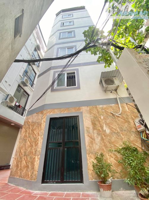 Bán CCMN Cầu Giấy 98m², 7 tầng, 22 phòng khép kín, thu 85 tr/tháng, giá 25,8 tỷ, sổ nở hậu