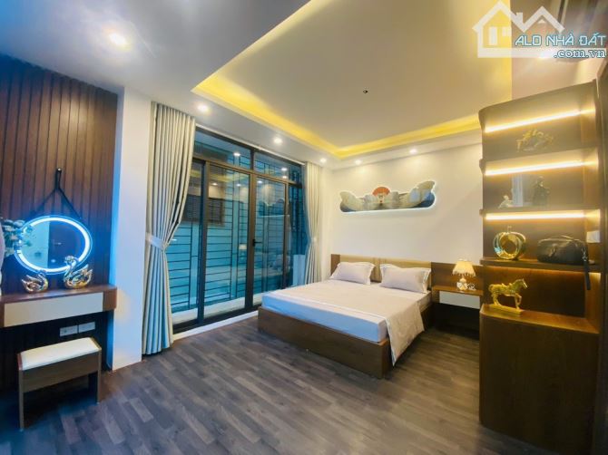 💲 Nhà đẹp 6 tầng lô góc kinh doanh ô tô đỗ cửa phố Xuân Thuỷ (2)