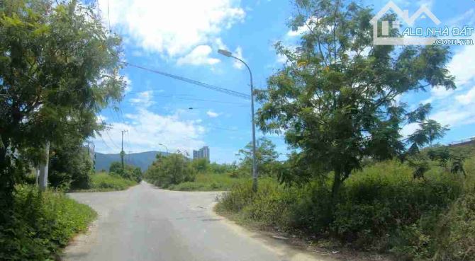 🌎🌎🌎 SIÊU PHẨM CẶP ĐẤT GÓC 2 MẶT TIỀN KHÚC HẠO VÀ TRẦN SÂM - SÁT SIÊU DỰ ÁN 11.000 tỷ