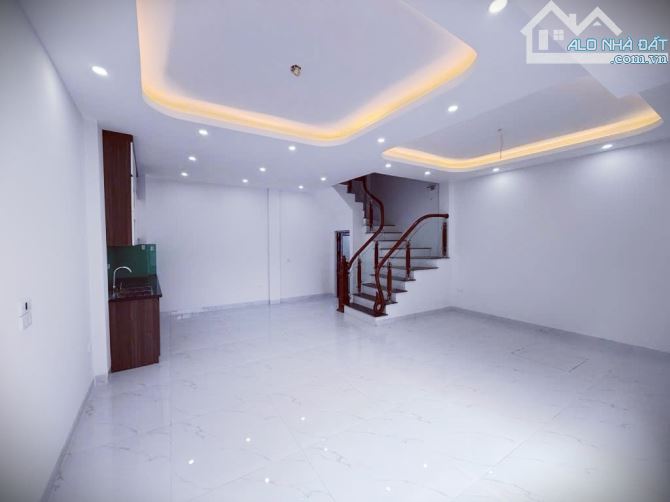 Bán nhà 3 tầng Đại Mạch,Đông Anh gần cầu Thăng Long