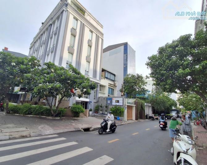 TUYỆT TÁC BT PHONG CÁCH PHÁP – MẶT TIỀN TRẦN KHÁNH DƯ, QUẬN 1 – 366M², 2 TẦNG - 165 TỶ