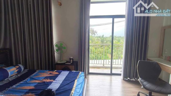 🏡 Nhà 3 Tầng - Đẹp, Hiện Đại, Khu Dân Trí Cao - Đường Nguyễn Duy Trinh - 10