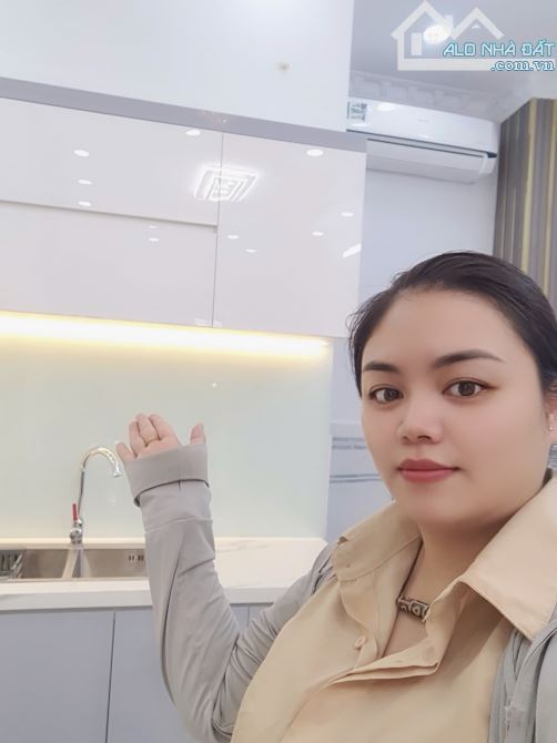 Bán Nhà Tặng Full Nội Thất Cao Cấp ngay Dương Cát Lợi, hàng xóm PMH, 70m2, SHR, 3,75 Tỷ - 1