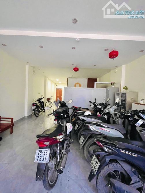 Siêu phẩm phố Tam Khương Đống Đa. Sổ 99m, 7 tầng MT5m3 Giá 30 tỷ Ngõ ô tô tránh - 1