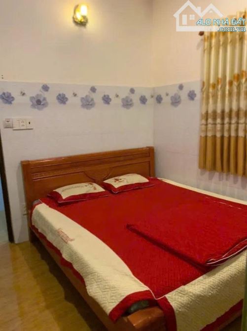 Nhà bán: đường 4lô tư. Q Bình Tân. DTSD 145m2. 4 tầng. Giá 20 tỷ - 1