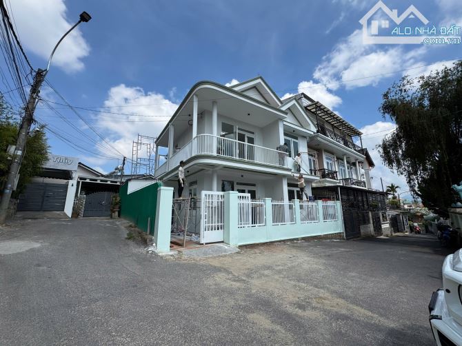 HOT _ 130m2_CHỈ 7,5ty _ NHÀ MỚI 3 MẶT ĐƯỜNG PHAN CHU TRINH - 1