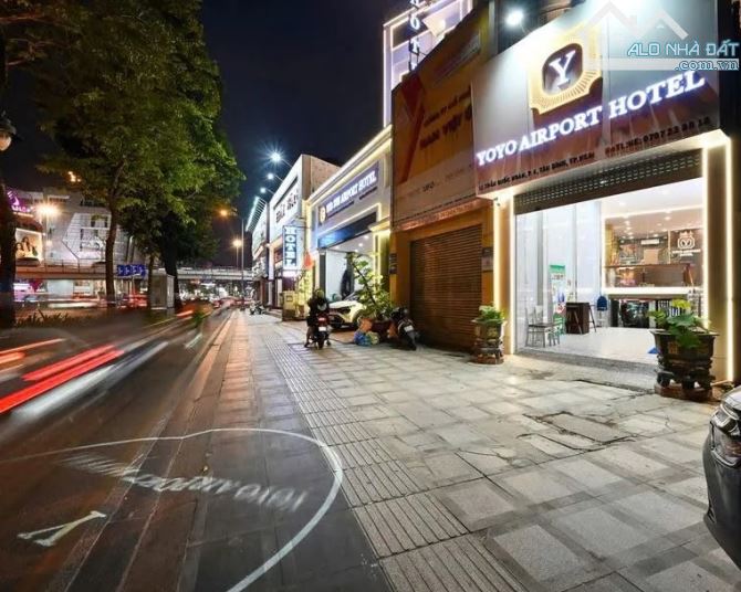 ĐẦU TƯ TRIỆU ĐÔ: KHÁCH SẠN MẶT TIỀN TRẦN QUỐC HOÀN – ĐỐI DIỆN GA T3 SÂN BAY TÂN SƠN NHẤT! - 1