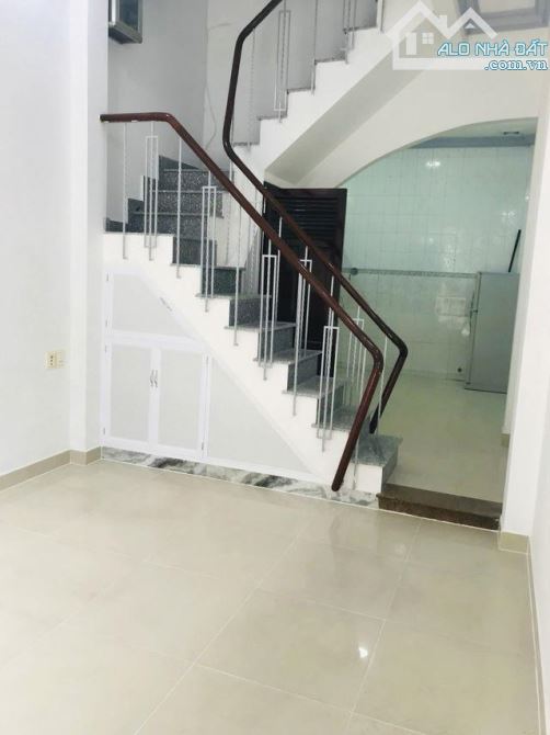Nhà sát MT Lê Văn Sỹ 42m2, trệt 3 lầu, chỉ 7.5 tỷ TL - 1