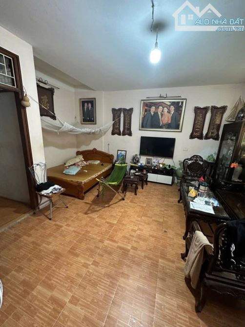 Bán nhà phố Phương Mai, Đống Đa, ô tô tránh, View hồ, tiện KD 5 tầng 88m2 giá 34 tỷ - 1