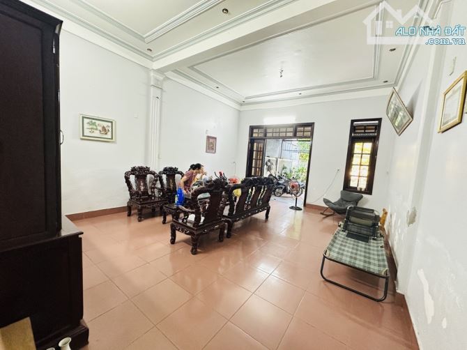 BÁN NHÀ 3 TẦNG MẶT TIỀN HỒ TRÁI TIM , PHƯỜNG AN ĐÔNG, TP HUẾ – VỪA Ở VỪA KINH DOANH - 1