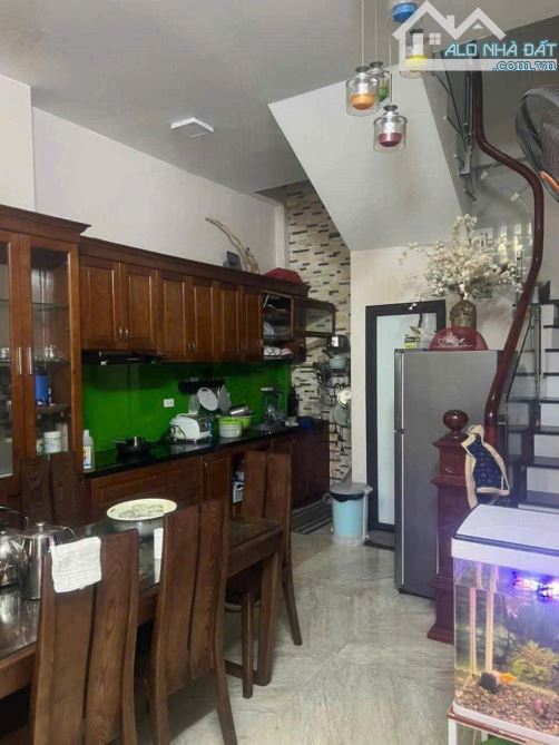 SIÊU PHẨM QUANG TRUNG NGÕ RỘNG 37m2, mặt tiền 4m, 5 tầng chỉ 8,05 tỷ. - 1