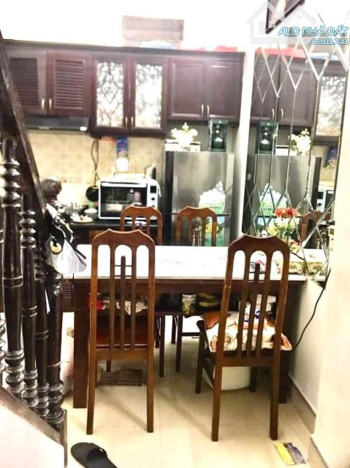 Tây Sơn, 3 bước ra phố, Lô góc 2 thoáng, Nhà đẹp ở ngay. 43m2 x 4t, MT 7.5m. Chỉ 14 tỷ! - 1