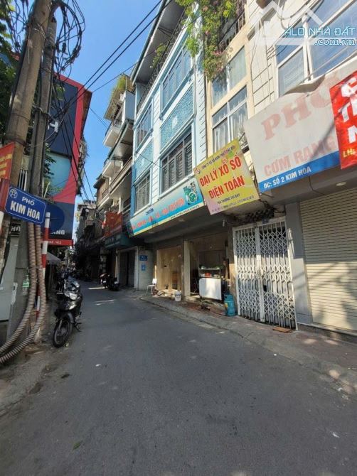 Bán nhà phố Ô Chợ Dừa, kinh doanh đỉnh, nhà đẹp thang máy, diện tích rộng 76m2, 27 tỷ