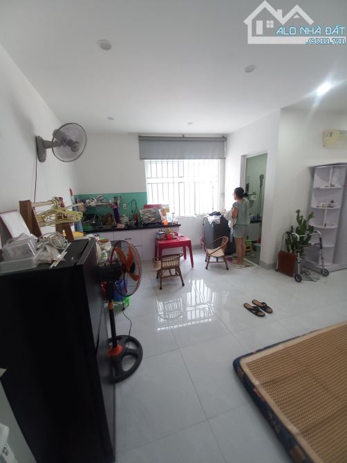 Bán nhà 4 tầng - Đường Phan Thành Tài - Ngay Cầu Rồng - 1