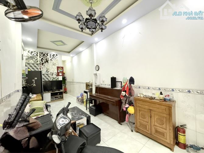 BÁN NHÀ HXH THÔNG NGUYỄN VĂN KHỐI -P9- 3 x 10- 2 TẦNG - CHỈ 3 TỶ 9 - 1