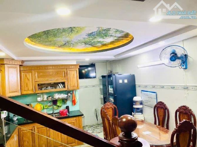 Bán nhà khu phân lô đồng bộ Bùi Quang Là, P12 Gò Vấp, ô tô ngủ trong nhà, 5PN, 6 tỷ nhỉnh - 1