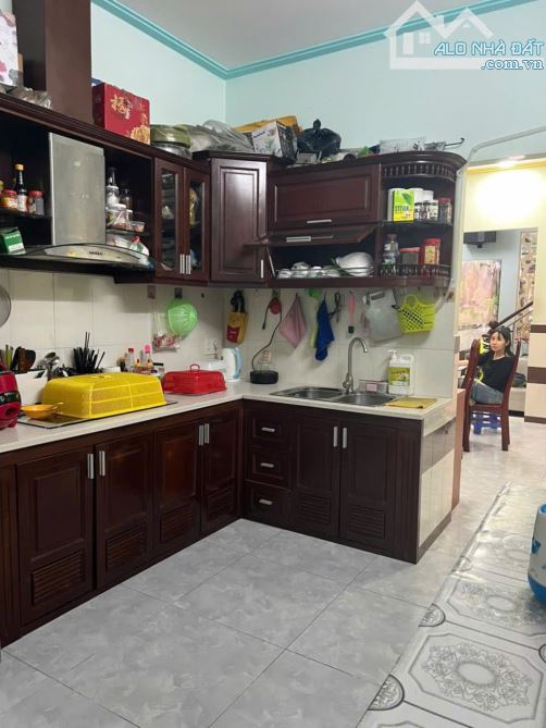 Nhà đẹp 3 Tầng,81m2,Bông Sao,P.5 Q.8 ở ngay Giá chỉ 5.65 Tỷ - 1