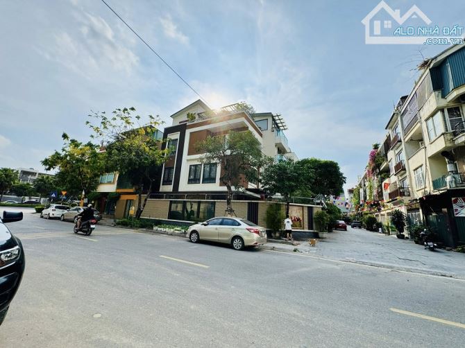 Siêu phẩm! Biệt thự VIP Văn Khê, căn góc 3 thoáng vĩnh viễn, vị trí đắc địa 235m*4T - 1