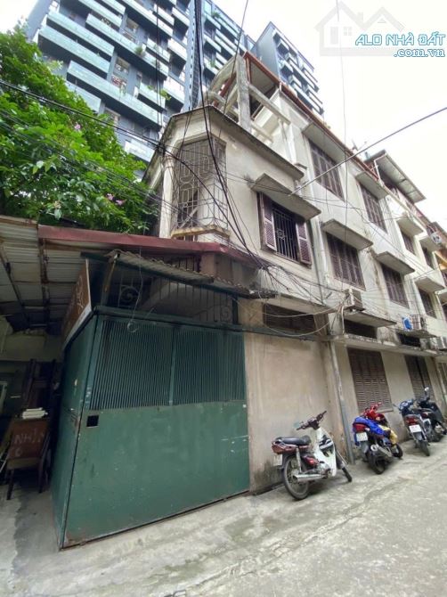 TT Đống Đa phân lô Ô tô tránh, lô góc, 82m, 23 Tỷ - 1