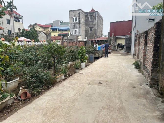 Bán nhà 3 tầng mới tinh 63m2 tại Trung Hậu Đoài,Tiền Phong,Mê Linh,Hà Nội - 1