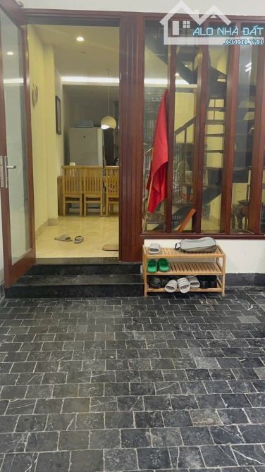 Nhà mặt ngõ ô tô, 50m2, 4 phòng ngủ, Vương Thừa Vũ, Thanh Xuân.15,3 tỷ còn thương lượng - 1
