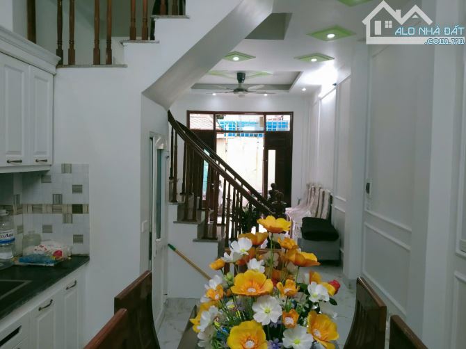 NHÀ ĐẸP PHÂN LÔ CÔNG AN ĐA  SỸ- HÀ ĐÔNG, 4 tầng, 5 ngủ, chỉ hơn 8 tỷ xíu - 1