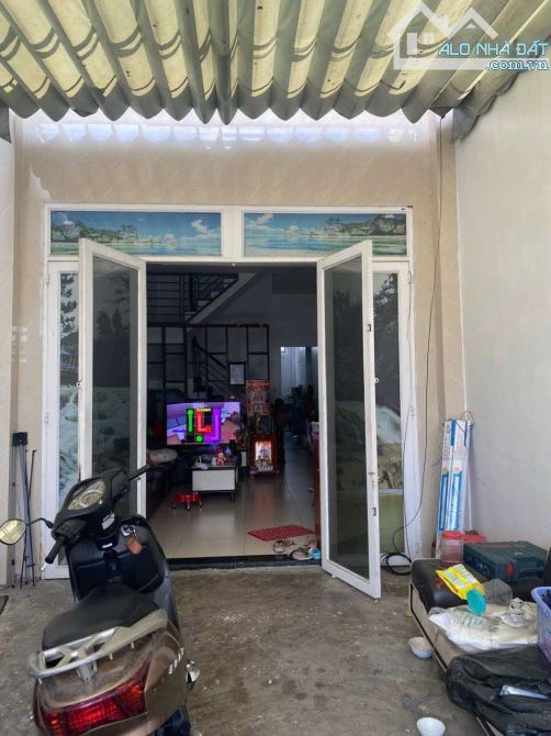 Bán Nhà Tô Ký 12. 100m2, 3 Tầng , Đường 7m .Xe hơi ngủ trong nhà.rẻ có 102 - 1