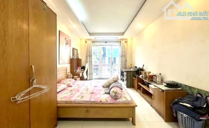 BÁN NHÀ ĐẸP NGUYỄN ĐÌNH CHIỂU, P4, Q3 – HẺM XE HƠI 4.5M – NHÀ 1 TRỆT 2 LẦU ST – GIÁ 8.7 TỶ - 1