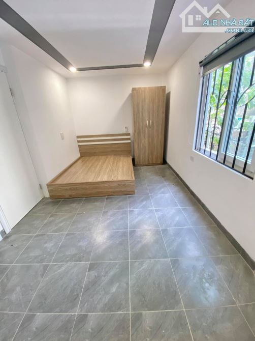 Bán CCMN Cầu Giấy 98m², 7 tầng, 22 phòng khép kín, thu 85 tr/tháng, giá 25,8 tỷ, sổ nở hậu - 1