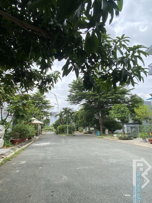 BÁN ĐẤT KDC GIA HÒA – 160M2 – NGANG 10M – ĐƯỜNG 15M CÓ VỈA HÈ – GIÁ 15.5 TỶ - 1