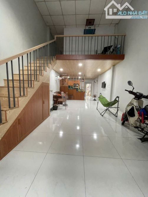 Bán nhà  Đường Số 8 gần chợ lk 5-6-64m2 ,2 Tầng hẻm 6m 1 sẹc Nhỉnh 3 tỷ - 1