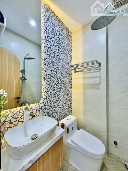 BÌNH THẠNH, TRƯỜNG SA P.17 - NHÀ ĐẸP 3 TẦNG FULL NỘI THẤT VÀO Ở NGAY CHỈ 4,xxx TỶ - 12