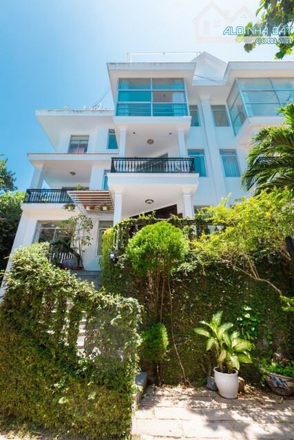 BÁN BIỆT THỰ VIEW BIỂN - TRẦN PHÚ P1 VŨNG TÀU - DT 303M2 SỔ HỒNG, CÁCH BIỂN 200M GIÁ 31 TỶ - 12