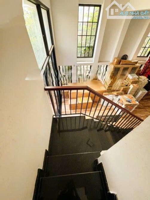 Bán Nhà Đẹp 3T 1 Lửng 1 Tum 178m2 Rộng gần 8m Đường 11 Trường Thọ Thủ Đức 17 tỷ - 16