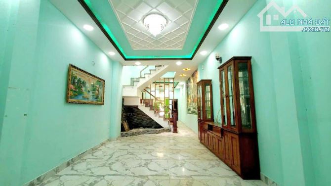 BÁN NHÀ SÁT TỈN.H LỘ 10 - KHU TÊN LỬ.A - OTO VÀO NGỦ TRON.G NHÀ - ( 4X20M ) - 2