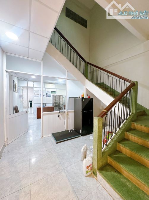 Bán nhà mặt tiền Cách Mạng Tháng 8, gần Cây Dừa, cầu Hóa An, Biên Hòa, 130m2, giá 14 tỷ. - 2