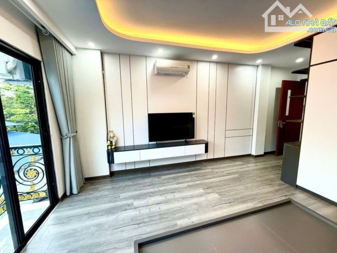 ❤️❤️ SIÊU ĐỈNH - 50M- NGỌC THỤY NHÀ MỚI 6 TẦNG THANG MÁY- VỊ TRÍ ĐẸP, GẦN TRƯỜNG PHÁP-   N - 2