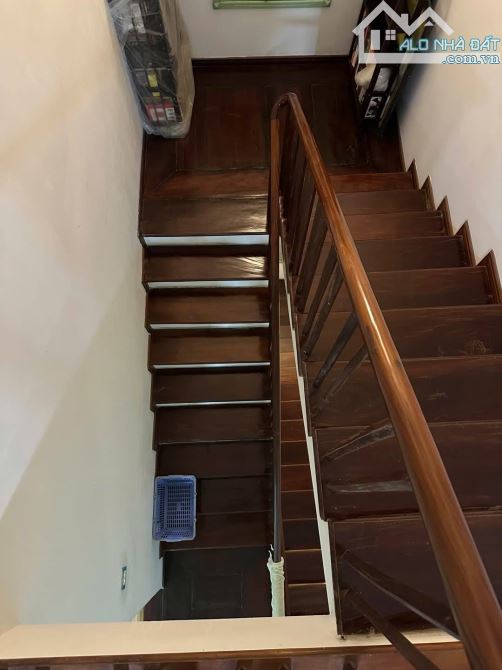 BÁN BIỆT THỰ BÁN ĐẢO LINH ĐÀM . NHÀ 4 TẦNG . MT 12.5 M . NỐI SÀN NƯỚC NGẦM. DT 250M - 2