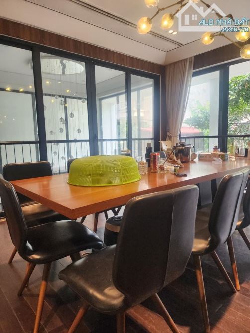 BÁN NHÀ HỒNG TIẾN 130M2,, 7 TẦNG THANG MÁY, MT RỘNG, GẦN MẶT PHỐ, NỘI THẤT ĐẸP, BỂ CÁ KOI - 2