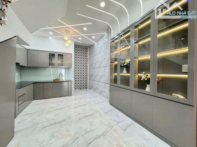Nhà mặt tiền đường cần bán gấp - 2