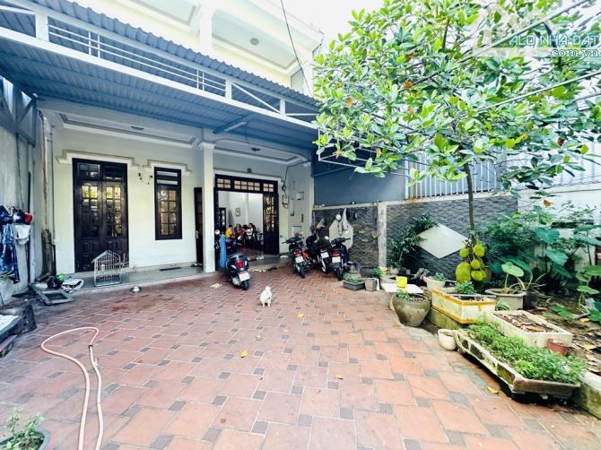 BÁN NHÀ 3 TẦNG MẶT TIỀN HỒ TRÁI TIM , PHƯỜNG AN ĐÔNG, TP HUẾ – VỪA Ở VỪA KINH DOANH - 2