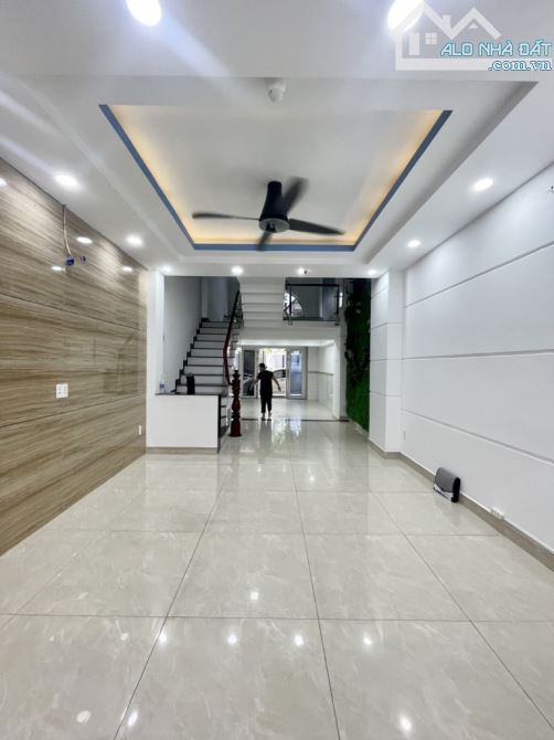 Bán nhà 5 tầng, 65m2, hẻm 10m kinh doanh, gần mặt tiền Dương Quảng Hàm, phường 5, Gò Vấp - 2