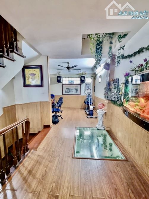 Nhà Đẹp - Phú Đô -Lê Quang Đạo- 41M x 5 Tầng - 8 Tỷ- Ngõ Ô Tô - 2