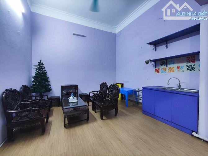 Cho thuê nhà phố Láng Hạ, Đống Đa, 35m2 đi khóa về mở, mặt ngõ ô tô KD - 2
