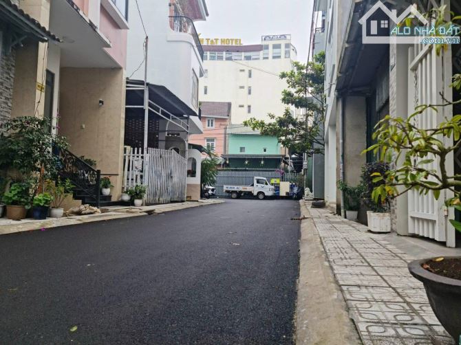 Chỉ hơn 7 tỷ sở hữu ngay nhà phố đẹp, hẻm xe hơi rộng thuận thiện sinh sống và kinh doanh - 2