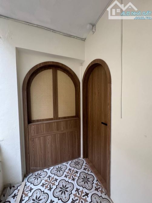 Hiếm Có- Phố Cổ - Tập Thể Hàng Vôi-Hoàn Kiếm -Dt:55m24/2PN*nhỉnh 4 tỷ - 2