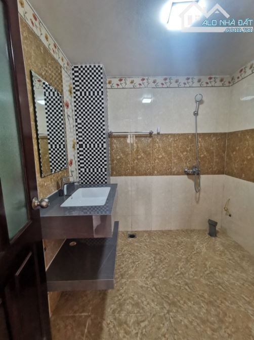 BÁN NHÀ LÔ GÓC, 2 MẶT NGÕ OTO TRÁNH ĐƯỜNG CẦU DIỄN 60M, 5T, MT 5, CHỈ NHỈNH 13 TỶ. - 2