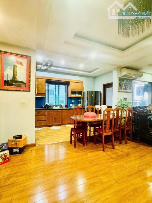 Bán chung cư 326 Lê Trọng Tấn, Thanh Xuân-DT 155m2, 3 ngủ rộng - 2