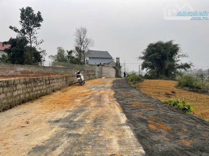 BÁN ĐẤT ĐÔNG YÊN - FULL THỔ CƯ - CÁCH DH09 50M - ĐẦU TƯ SINH LỜI 125M MT9M 2.9 TỶ - 2